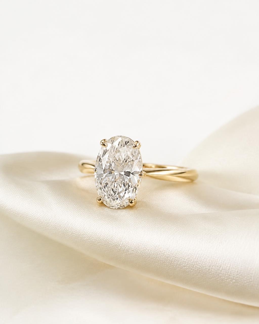 Oval Solitaire